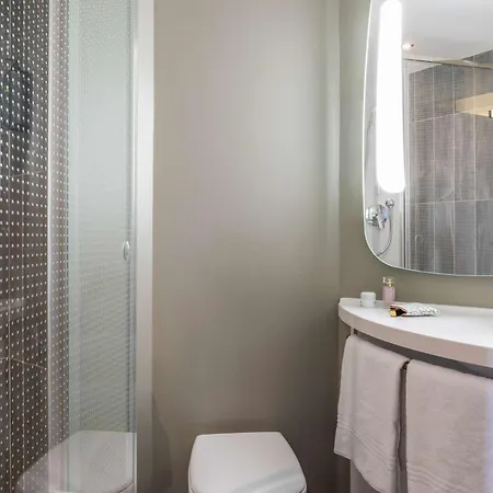 Ibis Le Bourget Hotel 3*