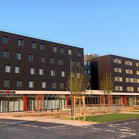 Ibis Le Bourget Hotel 3*