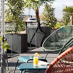 Ibis Le Bourget 호텔 고네스