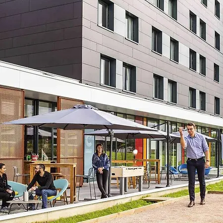 Отель Ibis Le Bourget