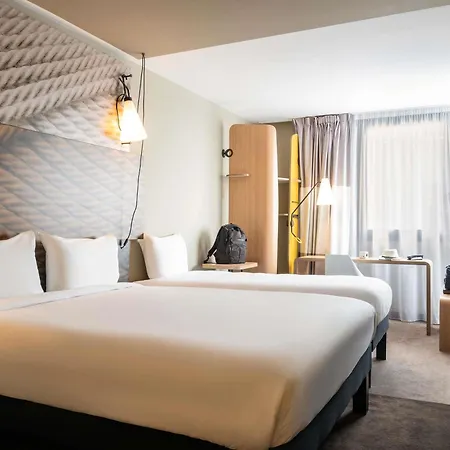 Отель Ibis Le Bourget 3*