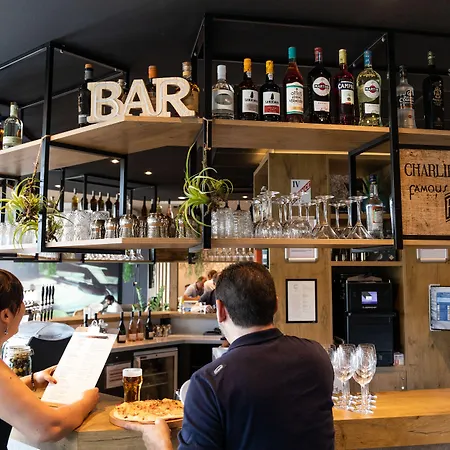 Отель Ibis Le Bourget