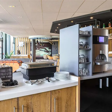 Ibis Le Bourget Отель 3*