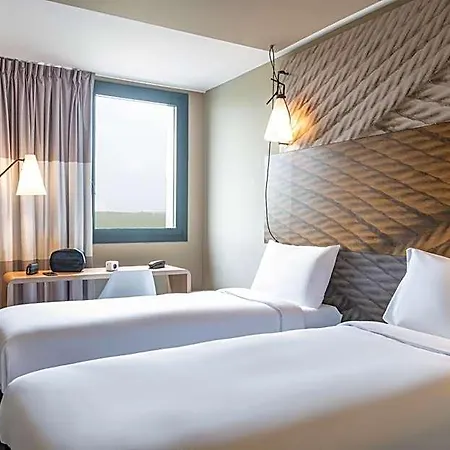 Hotel Ibis Le Bourget