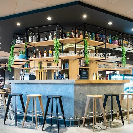 Отель Ibis Le Bourget 3*