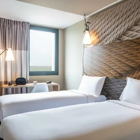 Ibis Le Bourget فندق غونيس