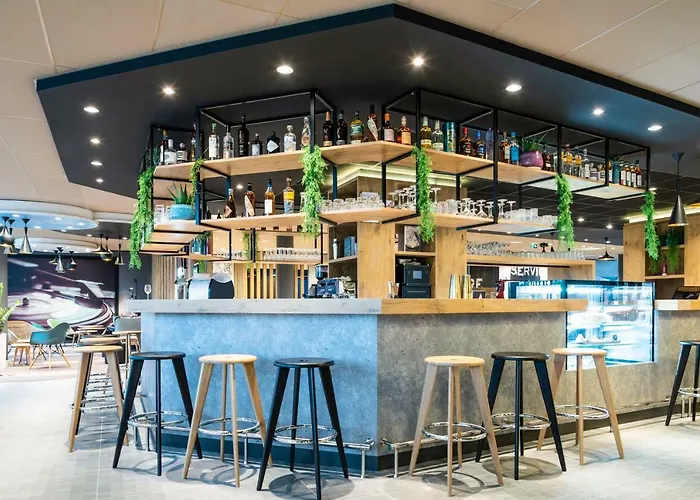 ホテル Ibis Le Bourget 3*